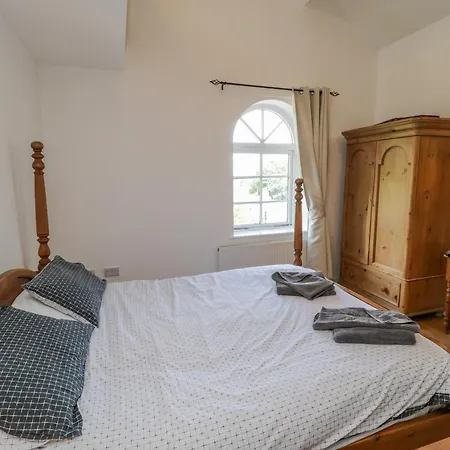 The Power House * Loftus