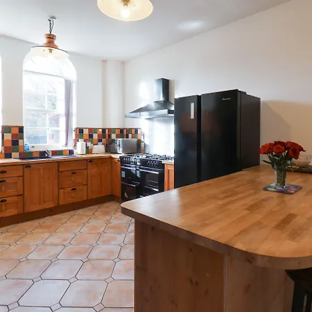 The Power House Tatil Evi *