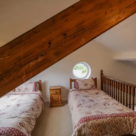 The Power House * 洛夫特斯