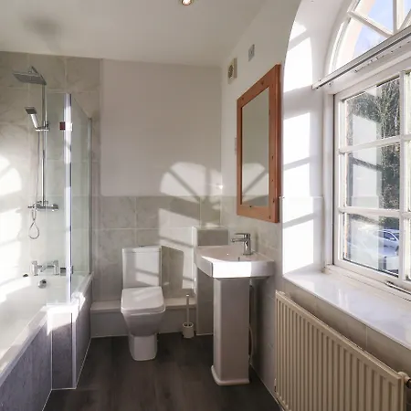 The Power House 度假居 洛夫特斯